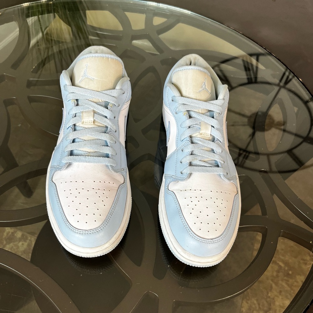 Nike Air Jordan 1 Low OG Ice Blue Sneakers - Size Women's 11.5 - Picture 3 of 5